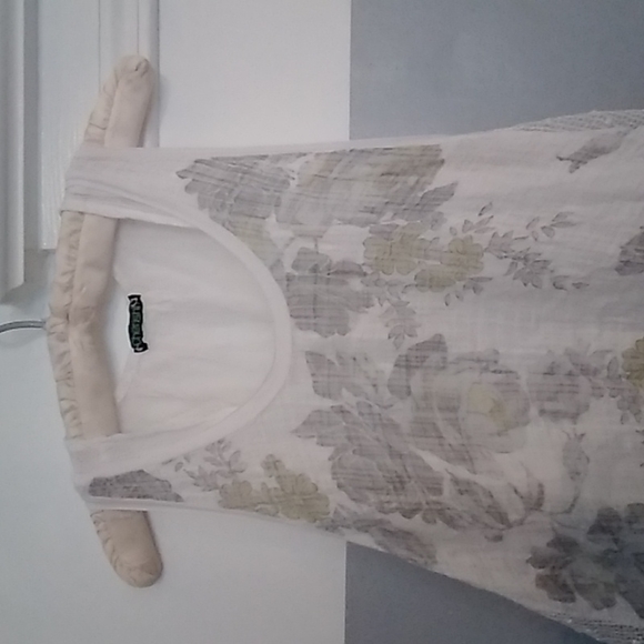 Womens Summer Top - Picture 4 of 6